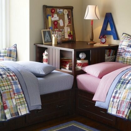 Jak zmieścić dwa łóżka w małym pokoju?