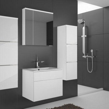 Jak atrakcyjnie i niedrogo urządzić łazienkę?