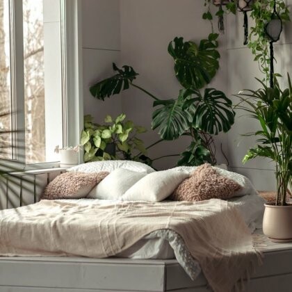 Inspirujące aranżacje sypialni z roślinami: 7 propozycji na zielony azyl